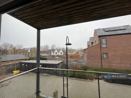 1 bedroom flat to rent - Photo 2