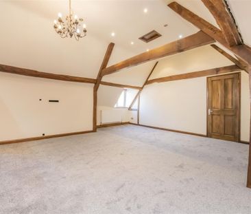 2 bed Apartment To Let - Photo 3