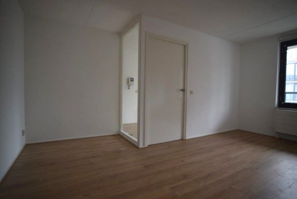 W.G. Witteveenplein - Foto 1