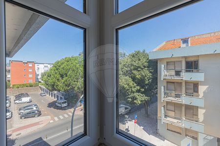 Apartamento T2 em Lisboa - Photo 3