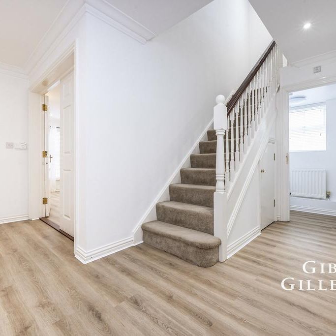 4 bedroom detached house to rent - Photo 1
