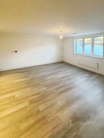 property to rent New Road, St. Ives, Cambridgeshire, PE27 - Photo 2