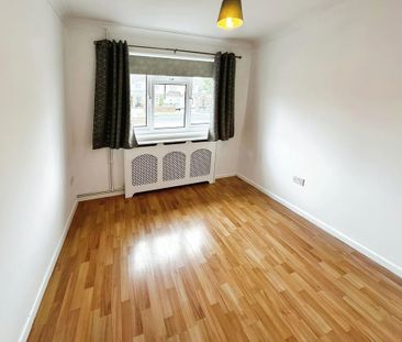 2 bedroom detached house to rent - Photo 4