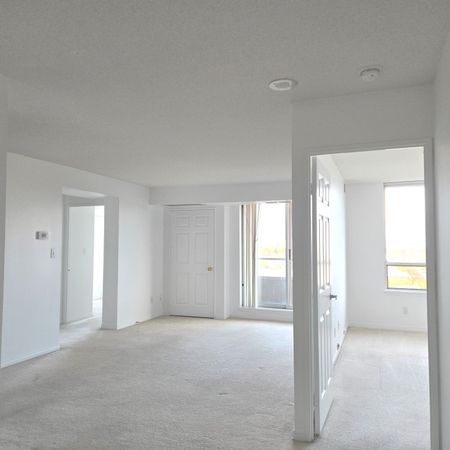 For Lease - 18 Hillcrest Avenue Unit# 1403, Toronto, Ontario - Photo 2
