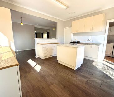 Neat & Tidy Home with Room to Relax! - Photo 4