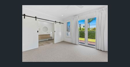 Renovated 4-Bedroom Family Home in One of Southport’s Best Streets - Photo 5