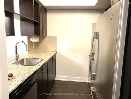 For Lease - 2 Eva Road Unit# 1026, Toronto, Ontario - Photo 3