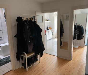 Voll möblierte 2-Zimmer-Wohnung in Winterhude für 6-12 Monate - Photo 1