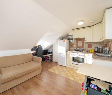 Studio to rent - Photo 6