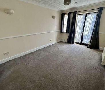 Highfield, SO17 - Photo 2