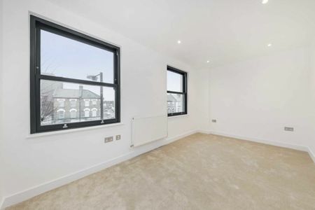 Stanhope Road, N12, London - Photo 5
