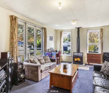 Charming 3BR Home in Turangi - Photo 1