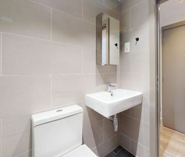 Studio Flat, Drakes Courtyard, NW6 - Photo 5