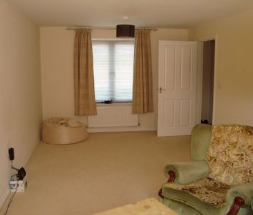 4 bedroom terraced house to rent - Photo 1