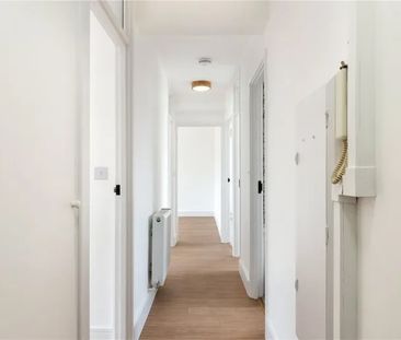 2 Bed Flat, Lansdowne Drive, E8 - Photo 2
