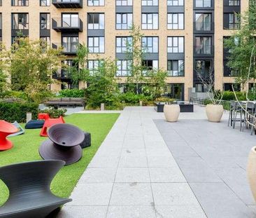 Greenford Quay, Greenford, UB6 - Photo 2