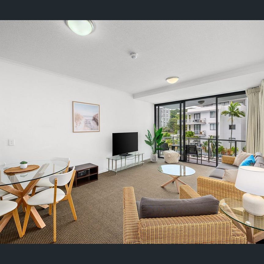 Fully furnished Two Bedroom Apartment - Photo 1