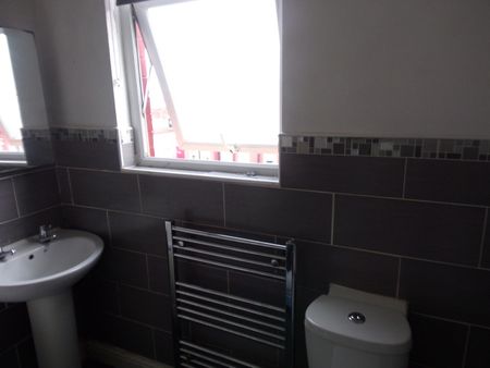 2 Bed Terraced House, Clifton Terrace, LS9 - Photo 5