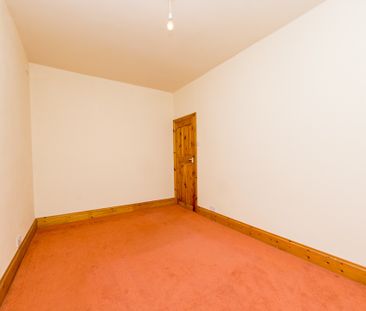 HEMBRIGG TERRACE MORLEY LEEDS LS27 0DH - Photo 6