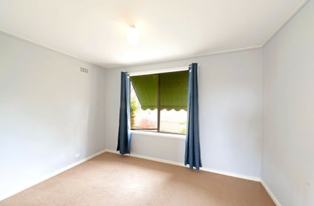 Family Home in Prime Location - Photo 5