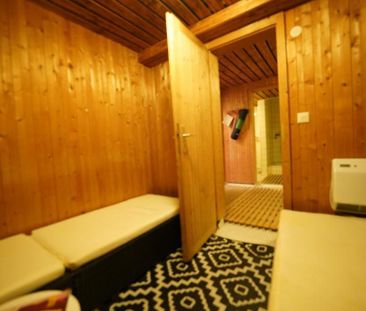 Für Genießer und Schwimmbad-Liebhaber: Großzügige 4 1/2 Zimmer mit ... - Foto 1