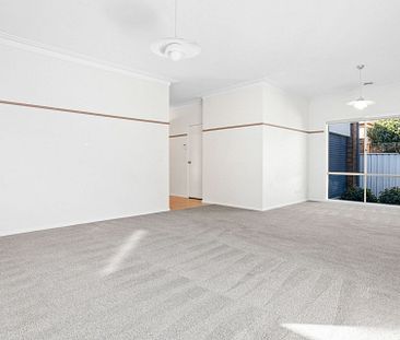 3 Braelands Close, Caroline Springs. - Photo 1