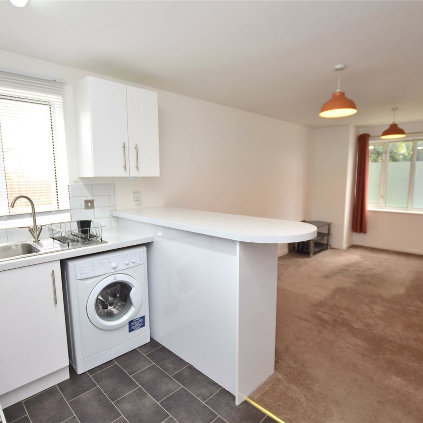 Gloucester Road, Cheltenham, GL51 - Photo 1