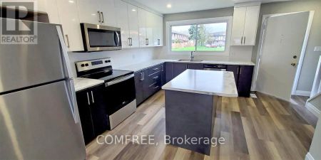 118 - 33 BERKLEY DRIVE - Photo 3