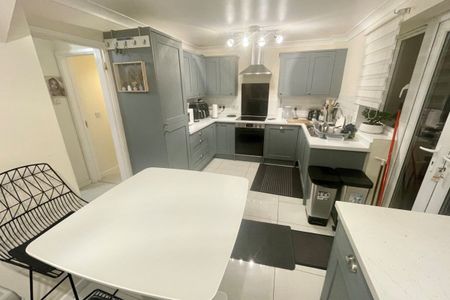 Norwich Road - Photo 5