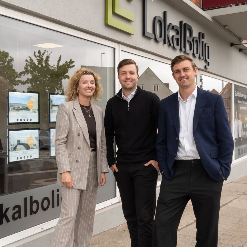 Treværelses lejlighed med egen terrasse - Foto 1