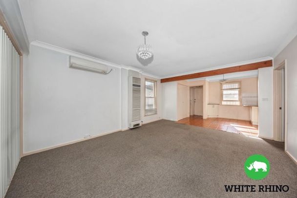 105 Matina Street, Narrabundah - Photo 1