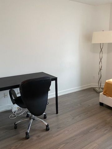 For Lease - 377 Madison Avenue Unit# 514, Toronto, Ontario - Photo 5