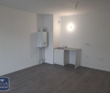 Location Appartement 2 pièces 42m² CHERBOURG-EN-COTENTIN 50100 - Photo 4
