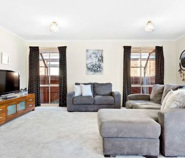 Spacious Family Living in a Quiet Court Location - Photo 1