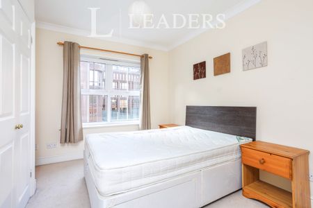 1 bedroom apartment to rent Grosvenor Place, Burleigh Gardens, Woking, GU21 - Photo 5