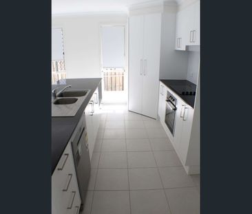 Beautiful home in a great location! - Photo 5