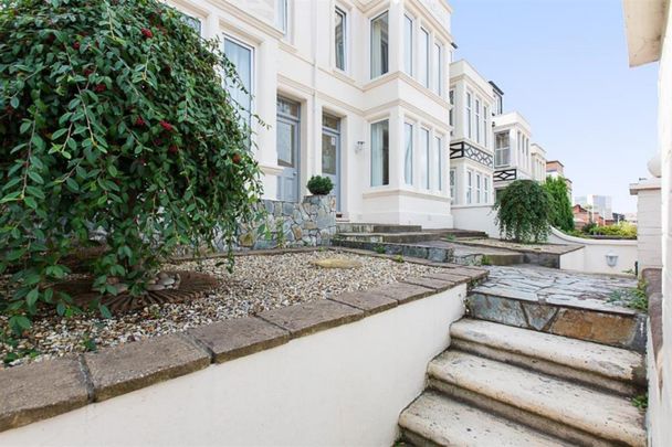 1 bedroom Flat To Let - Photo 1