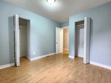 262 Carillon Street - 1 - Photo 4