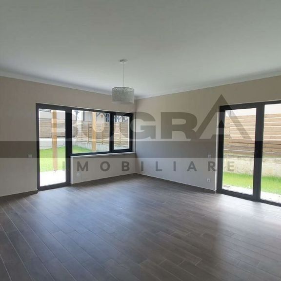 Casa de inchiriat in Dezmir, ansamblu privat - Fotografie 1