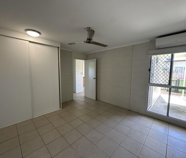 Modern 2-Bedroom Unit with Private Yard - Photo 2