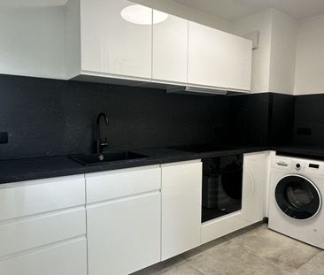 Location Appartement P2 rénové(e) Plan-de-cuques - Photo 3