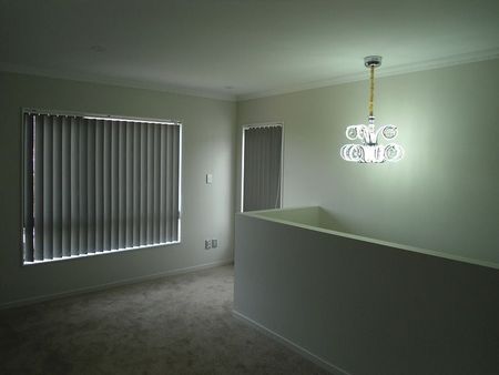 MODERN, SUNNY & SPACIOUS 3 BEDROOMS HOUSE - Photo 5