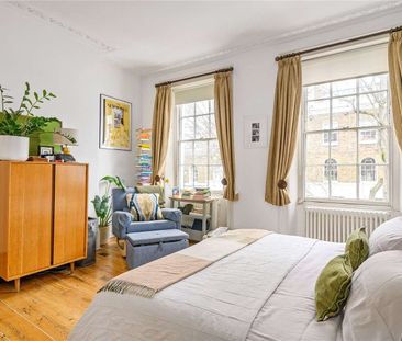 A charming family house situated in the heart of Islington. - Photo 4