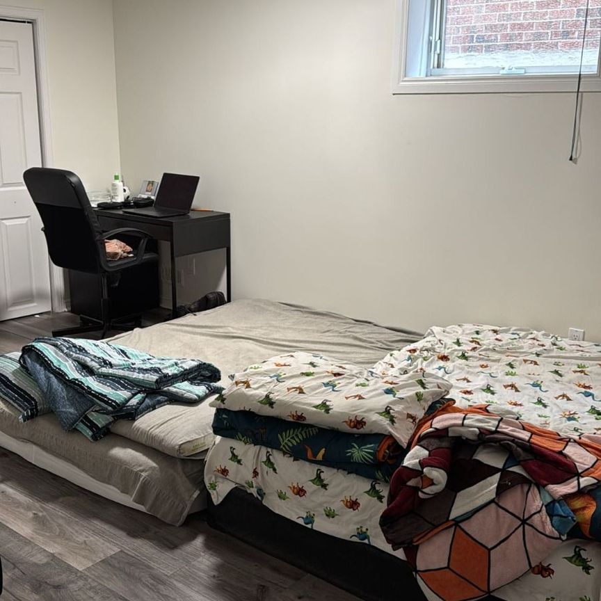 For Lease - 6 Carmichael Drive Unit# #Lower, Whitby, Ontario - Photo 1