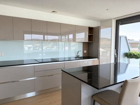 Appartement attique de 4.5 pièces avec terrasse à Bulle - Foto 2