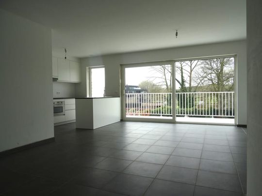 Appartement te huur - Photo 1