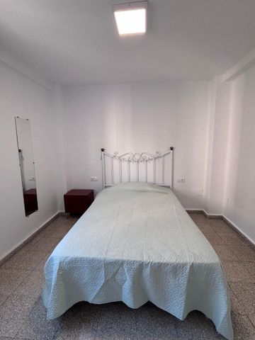 Piso de alquiler en Calle Guindaleta, 4, La Luz - El Torcal - Photo 5