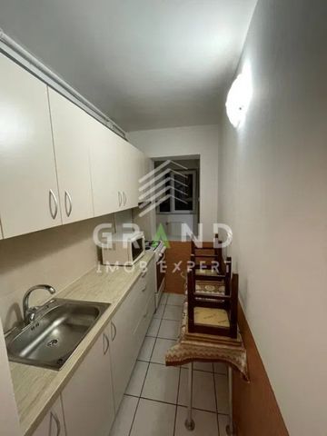 Inchiriere garsoniera decomandata | confort 1 | etaj 4/4 | c - Fotografie 2