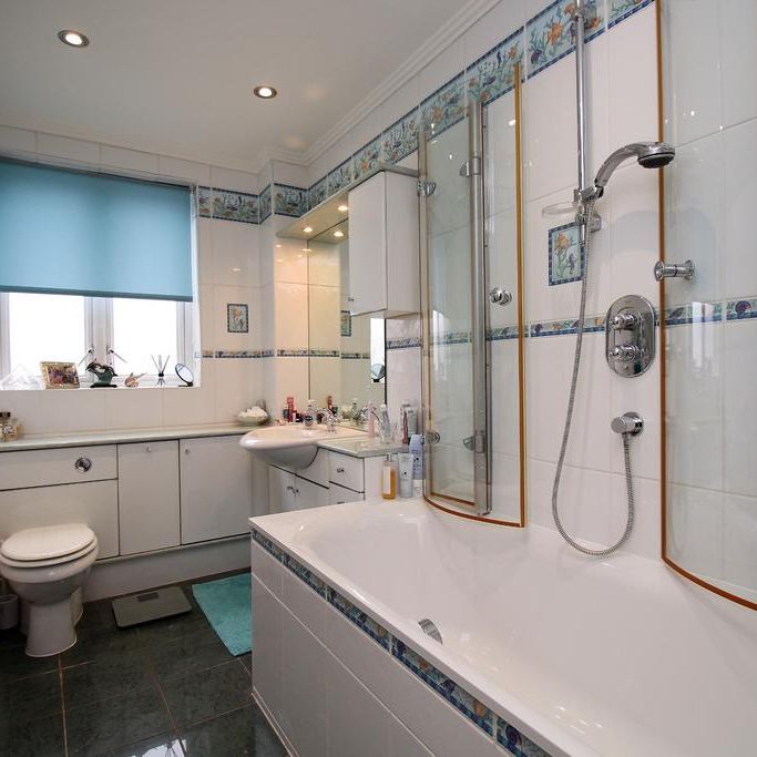 3 bedroom townhouse to rent - Photo 1