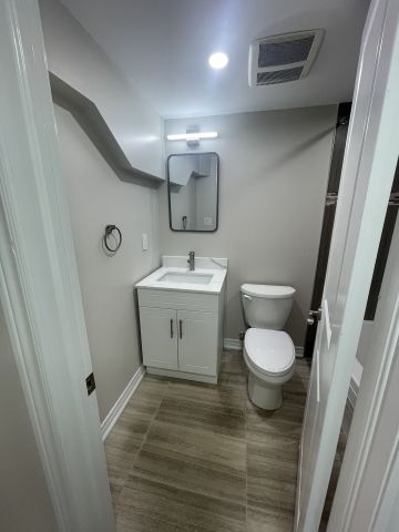 For Lease - 225 Cox Mill Road, Barrie, Ontario - Photo 5